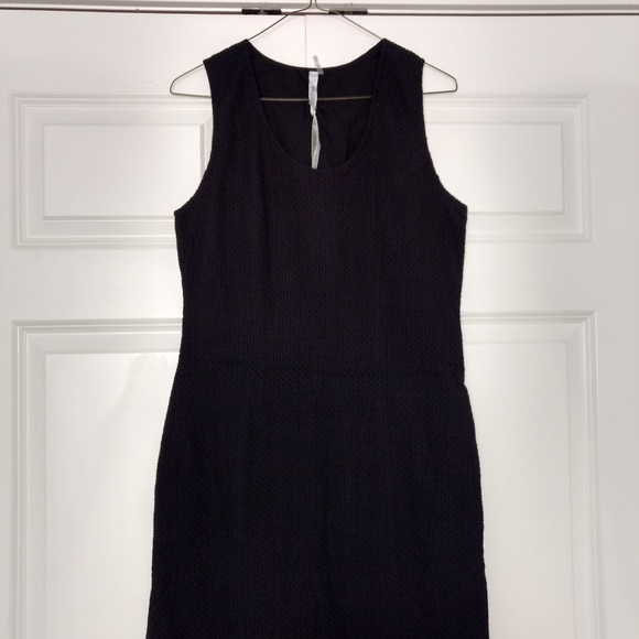Miilla Clothing Dresses & Skirts - NWT Woven Cotton Black Sheath Dress Miilla Clothing Dresses & Skirts - NWT Woven Cotton Black Sheath Dress